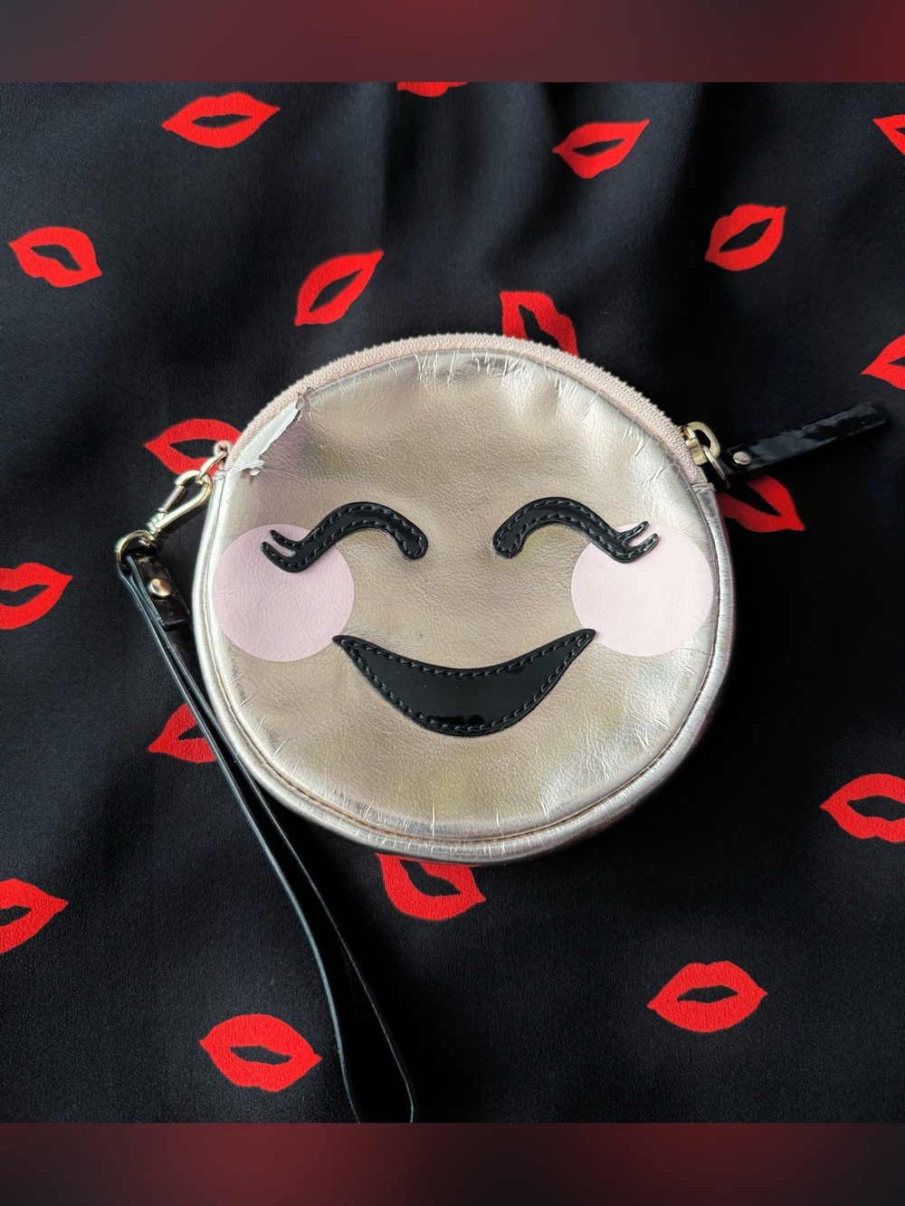 Kate Spade Studio Drive Stassi Smiley Wristlet